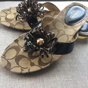 Coach sandals size 7